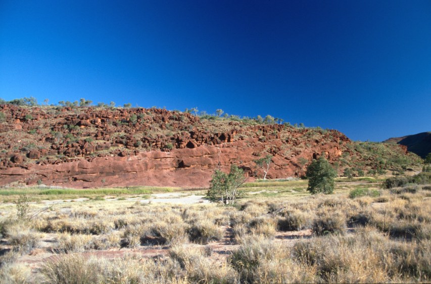 2A_red_rocks1.jpg