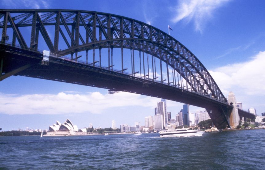 r1_sidney_opera6.jpg