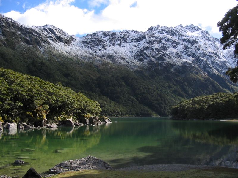 lake_mckenzie2.jpg