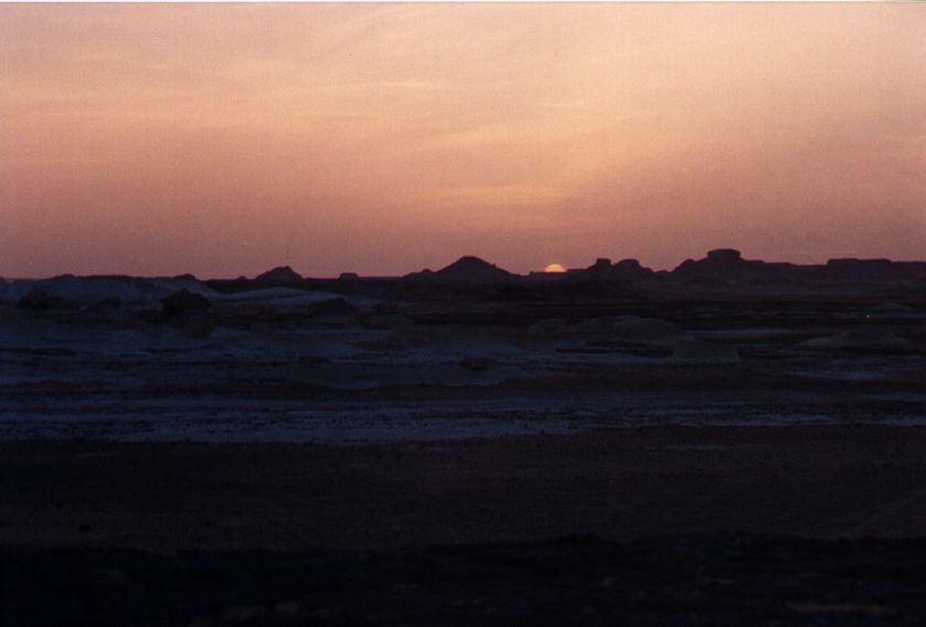 22whitedesert.jpg