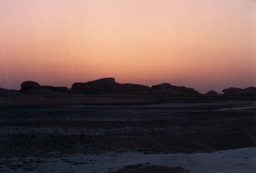 28whitedesert.jpg